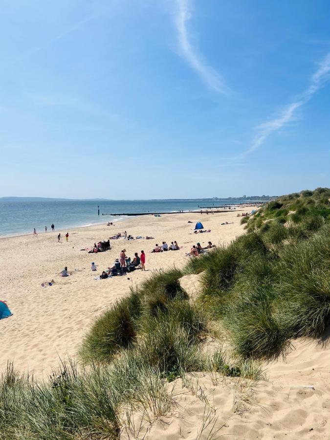 The Retreat - Large Luxury Apartment, Two Mins From Beach Bournemouth Eksteriør billede